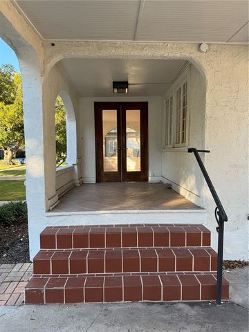 325 W PALM DRIVE, Lakeland, FL 33803