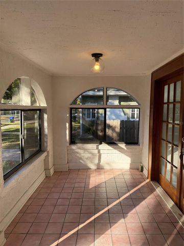 325 W PALM DRIVE, Lakeland, FL 33803
