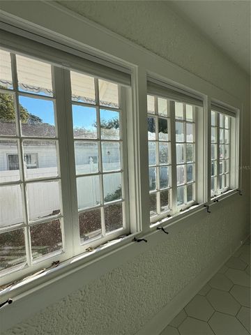 325 W PALM DRIVE, Lakeland, FL 33803
