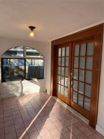 325 W PALM DRIVE, Lakeland, FL 33803