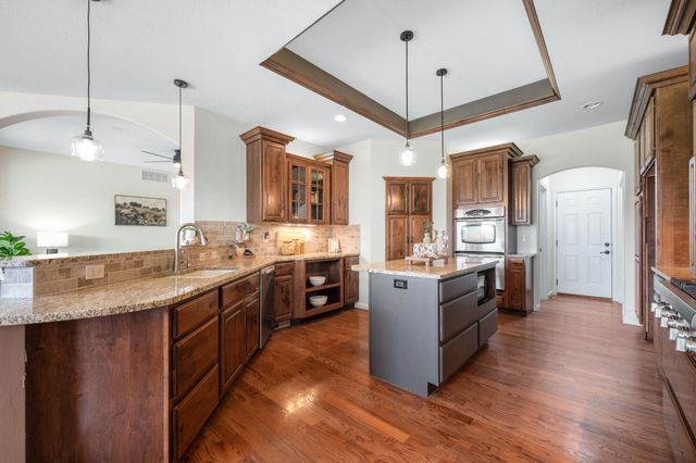 9002 E 87th St S, Derby, KS 67037