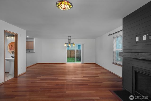 2011 Pleasure Drive SE, Tumwater, WA 98501