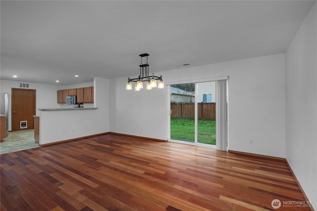 2011 Pleasure Drive SE, Tumwater, WA 98501