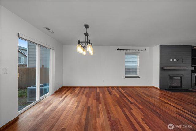 2011 Pleasure Drive SE, Tumwater, WA 98501