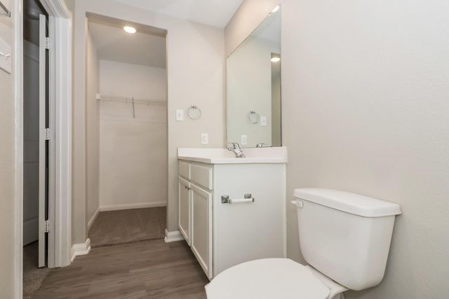 26120 Hals Drive, Magnolia, TX 77355