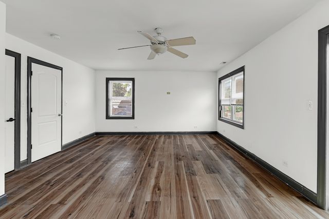 2840 W 98th Street, Evergreen Park, IL 60805