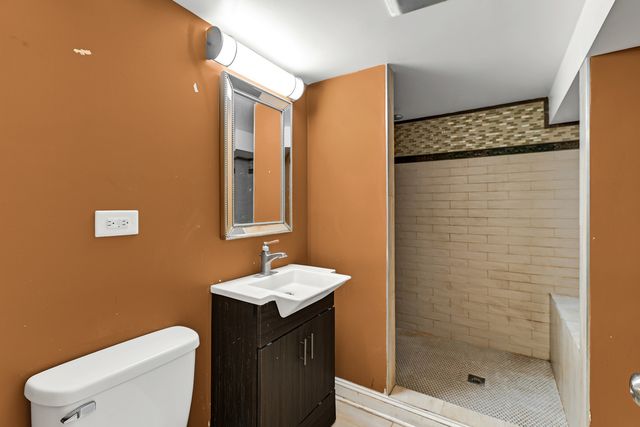 2840 W 98th Street, Evergreen Park, IL 60805