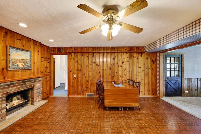 419 W Elm STREET, Sun Prairie, WI 53590