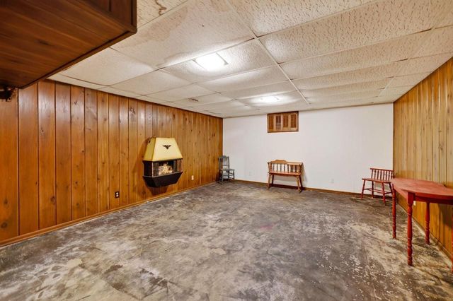 419 W Elm STREET, Sun Prairie, WI 53590