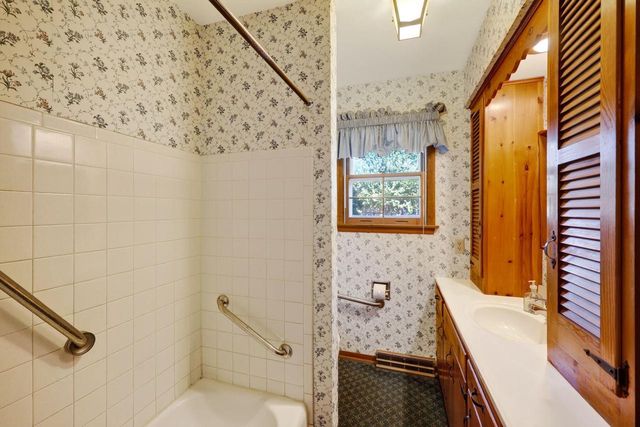 419 W Elm STREET, Sun Prairie, WI 53590