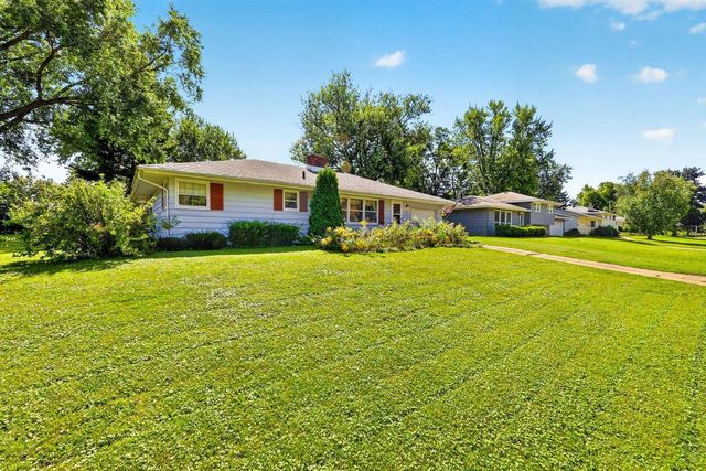 419 W Elm STREET, Sun Prairie, WI 53590