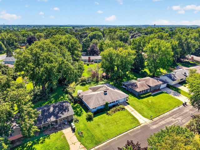 419 W Elm STREET, Sun Prairie, WI 53590