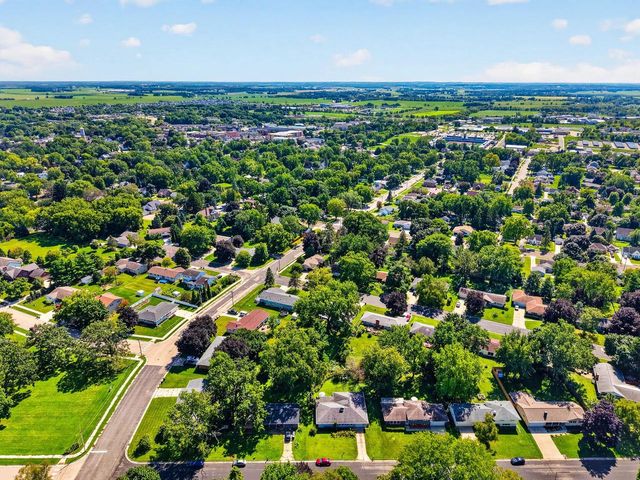 419 W Elm STREET, Sun Prairie, WI 53590