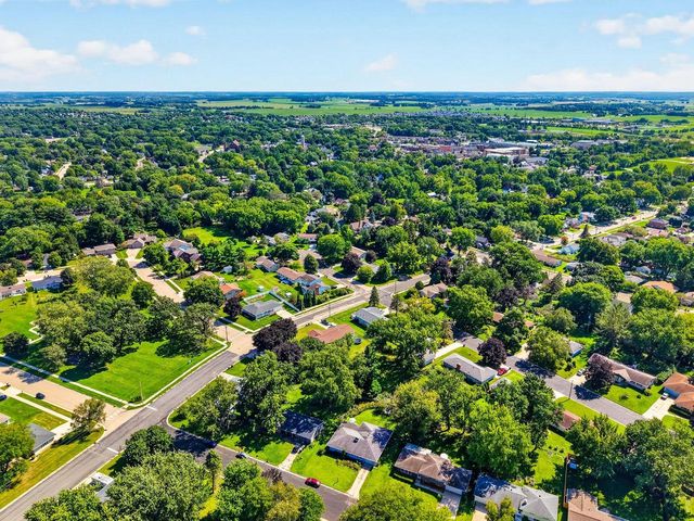 419 W Elm STREET, Sun Prairie, WI 53590