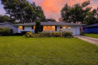 419 W Elm STREET, Sun Prairie, WI 53590
