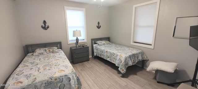 11 Sea Breeze Way, Beaufort, SC 29907