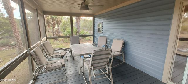 11 Sea Breeze Way, Beaufort, SC 29907