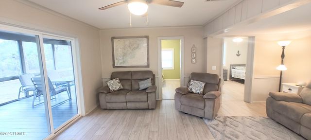 11 Sea Breeze Way, Beaufort, SC 29907