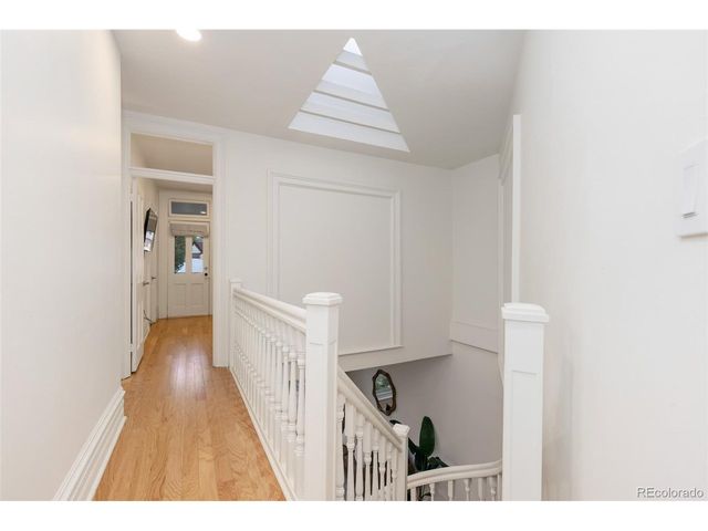 2921 Curtis St, Denver, CO 80205