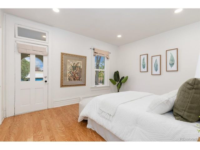 2921 Curtis St, Denver, CO 80205