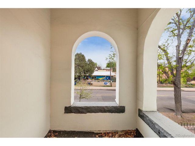 2921 Curtis St, Denver, CO 80205