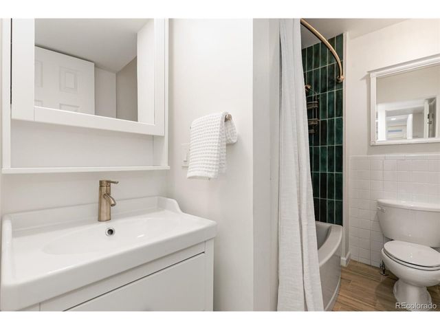 2921 Curtis St, Denver, CO 80205