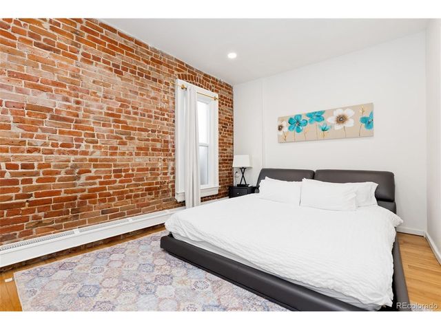 2921 Curtis St, Denver, CO 80205