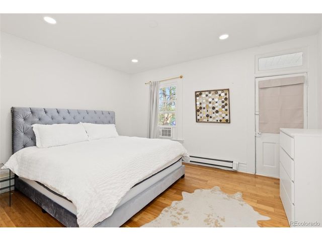 2921 Curtis St, Denver, CO 80205