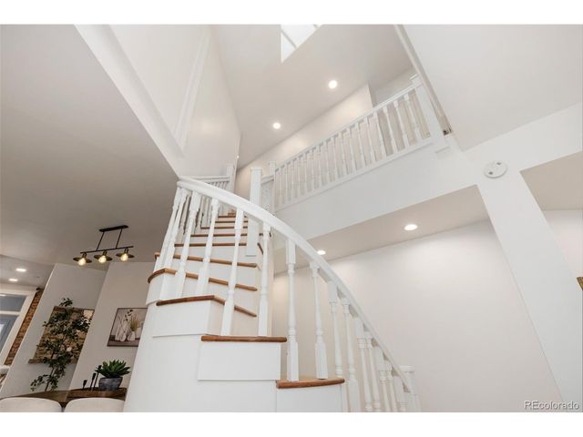 2921 Curtis St, Denver, CO 80205