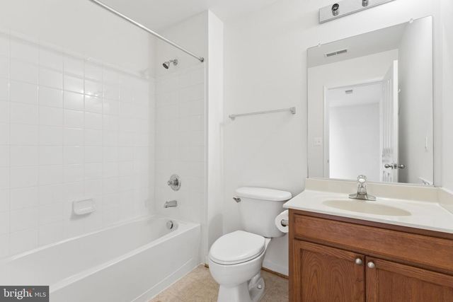 41866 DIABASE SQ, Aldie, VA 20105