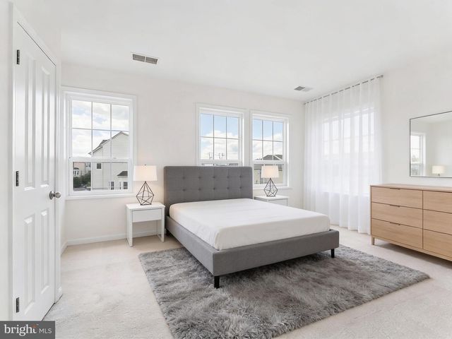 41866 DIABASE SQ, Aldie, VA 20105