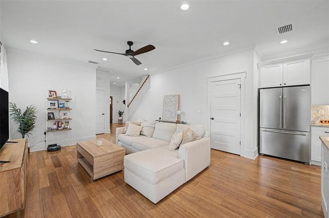 911 E OSBORNE AVENUE A, Tampa, FL 33603