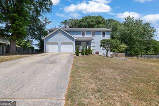 1895 Meadowchase Court, Snellville, GA 30078