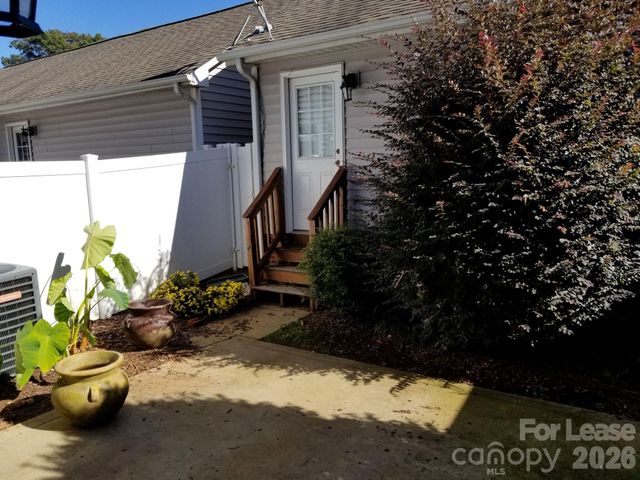 20528 Harbor View Drive, Cornelius, NC 28031