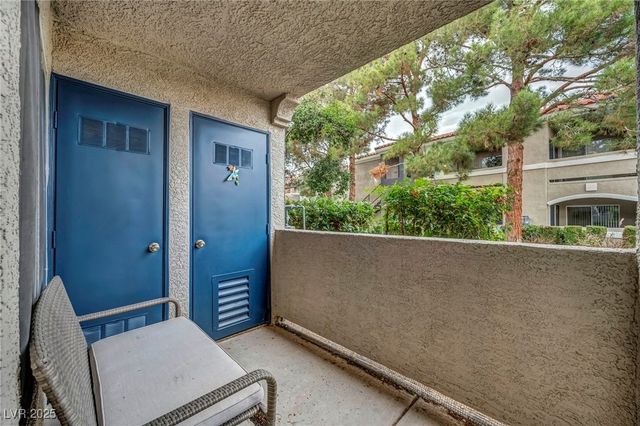 10245 South Maryland Parkway 106, Las Vegas, NV 89183