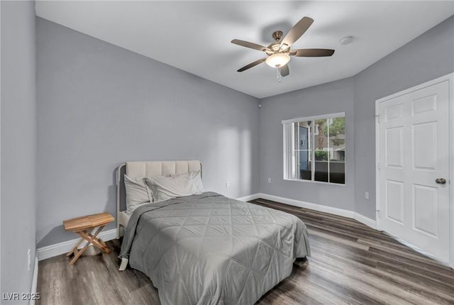 10245 South Maryland Parkway 106, Las Vegas, NV 89183