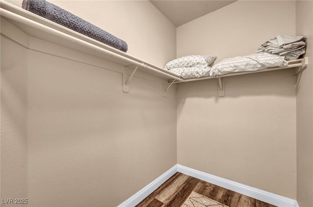 10245 South Maryland Parkway 106, Las Vegas, NV 89183