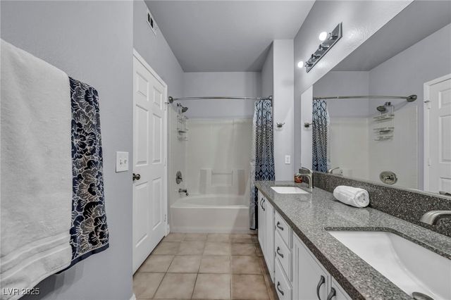 10245 South Maryland Parkway 106, Las Vegas, NV 89183