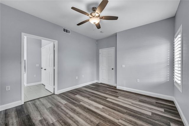 10245 South Maryland Parkway 106, Las Vegas, NV 89183