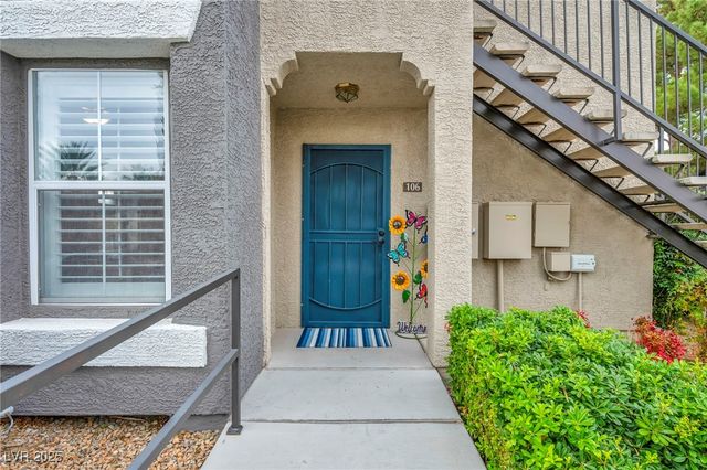 10245 South Maryland Parkway 106, Las Vegas, NV 89183