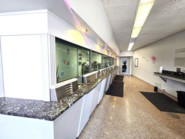 555 W 31st Street, Chicago, IL 60616