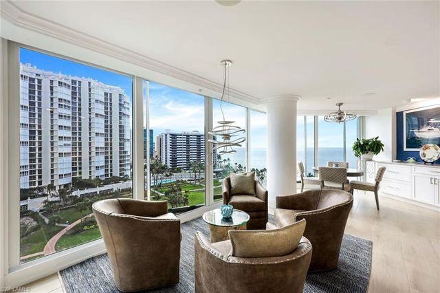 4041 Gulf Shore BLVD SW # 902, Naples, FL 34103