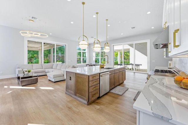 15820 PENDIO DRIVE, Montverde, FL 34756