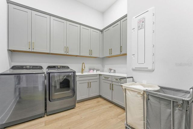 15820 PENDIO DRIVE, Montverde, FL 34756