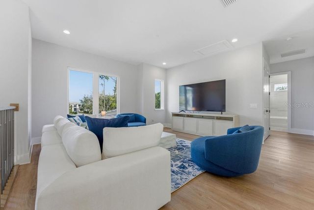 15820 PENDIO DRIVE, Montverde, FL 34756