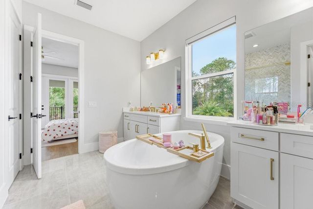 15820 PENDIO DRIVE, Montverde, FL 34756