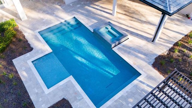 15820 PENDIO DRIVE, Montverde, FL 34756