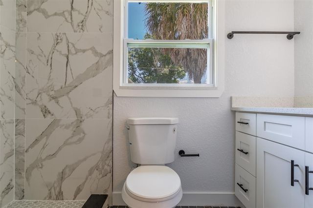 116 85TH AVENUE N, St Petersburg, FL 33702