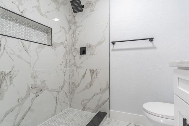 116 85TH AVENUE N, St Petersburg, FL 33702