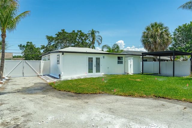 116 85TH AVENUE N, St Petersburg, FL 33702